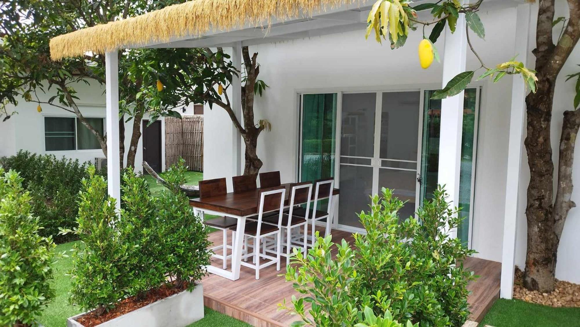 La Villa De Madame Su Chiang Mai Buitenkant foto