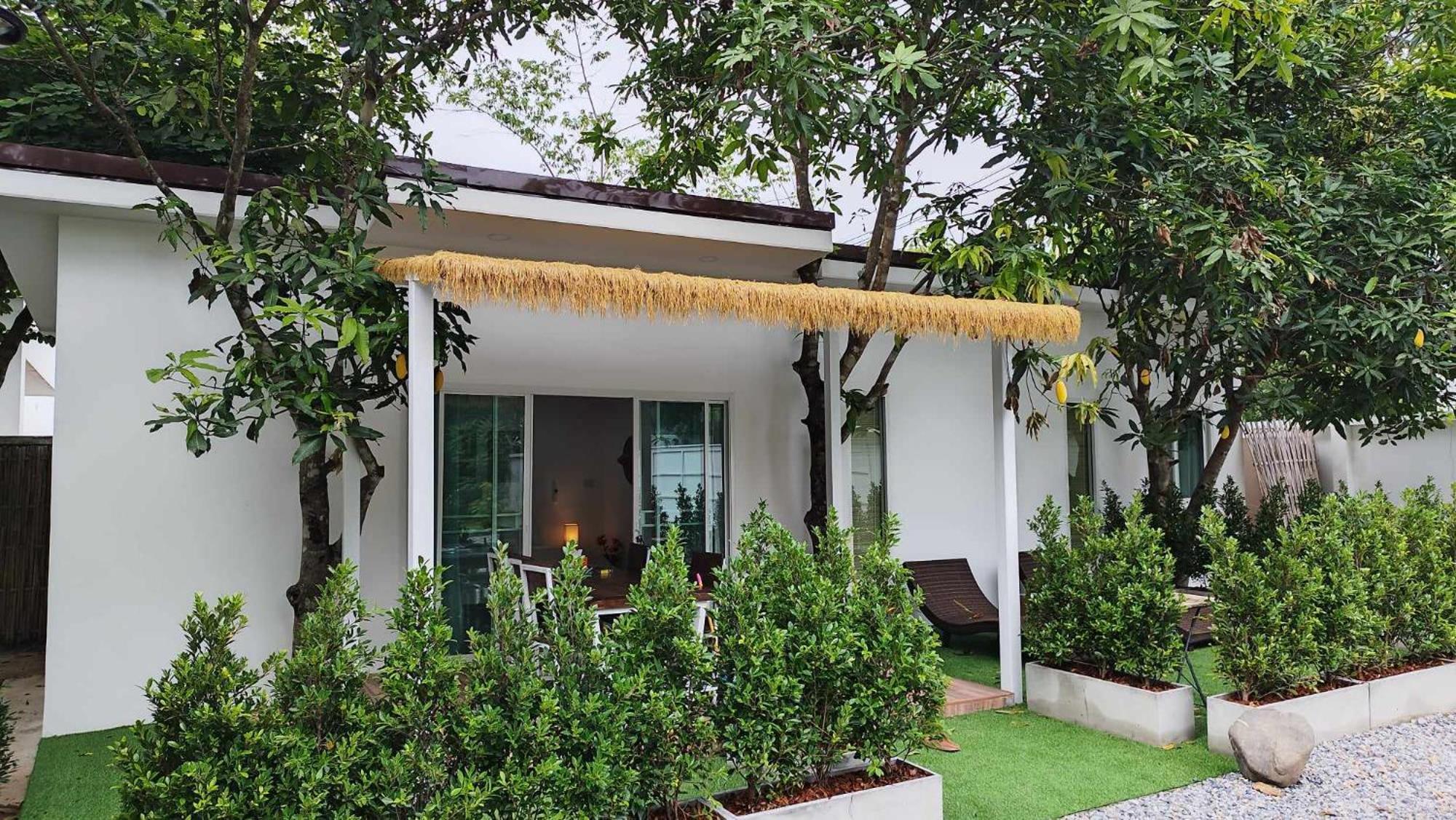 La Villa De Madame Su Chiang Mai Buitenkant foto