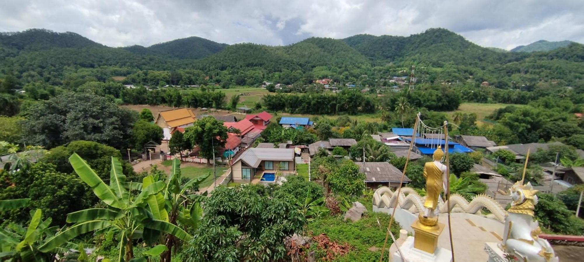 La Villa De Madame Su Chiang Mai Buitenkant foto